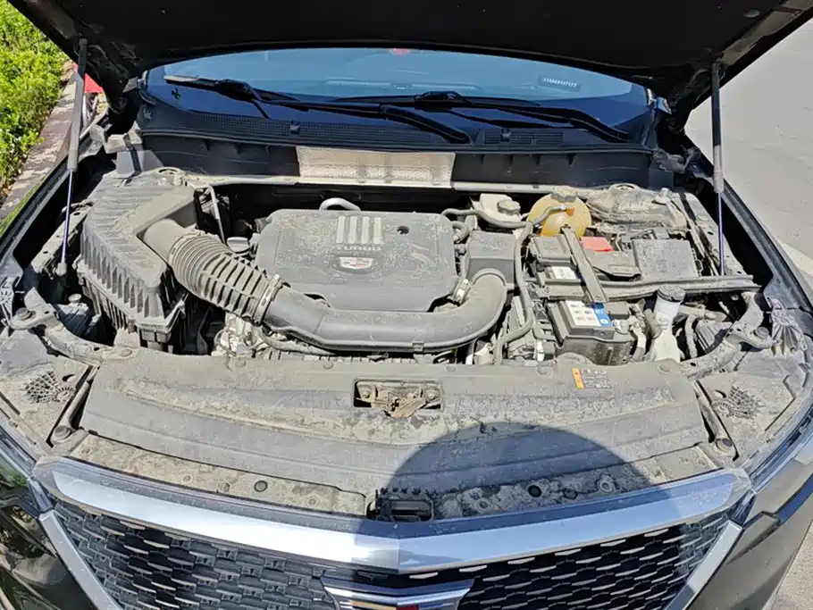 Cadillac XT6
