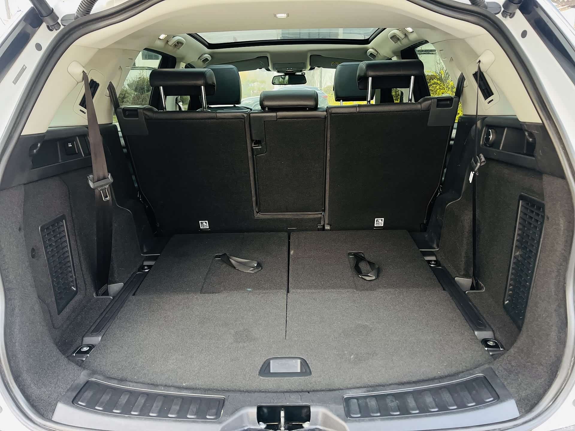 Land Rover Discovery, 2019 17