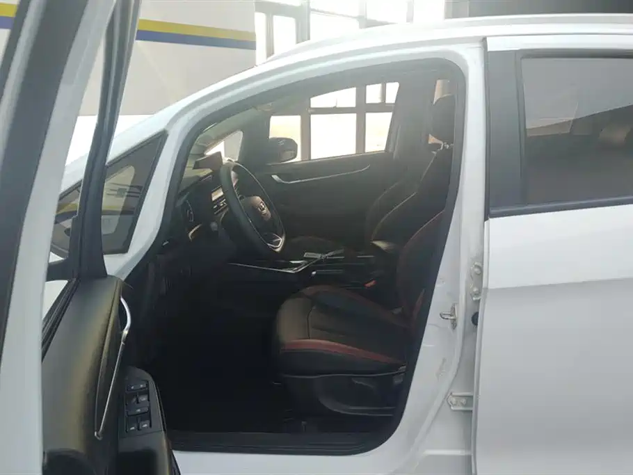 Geely Vision X3