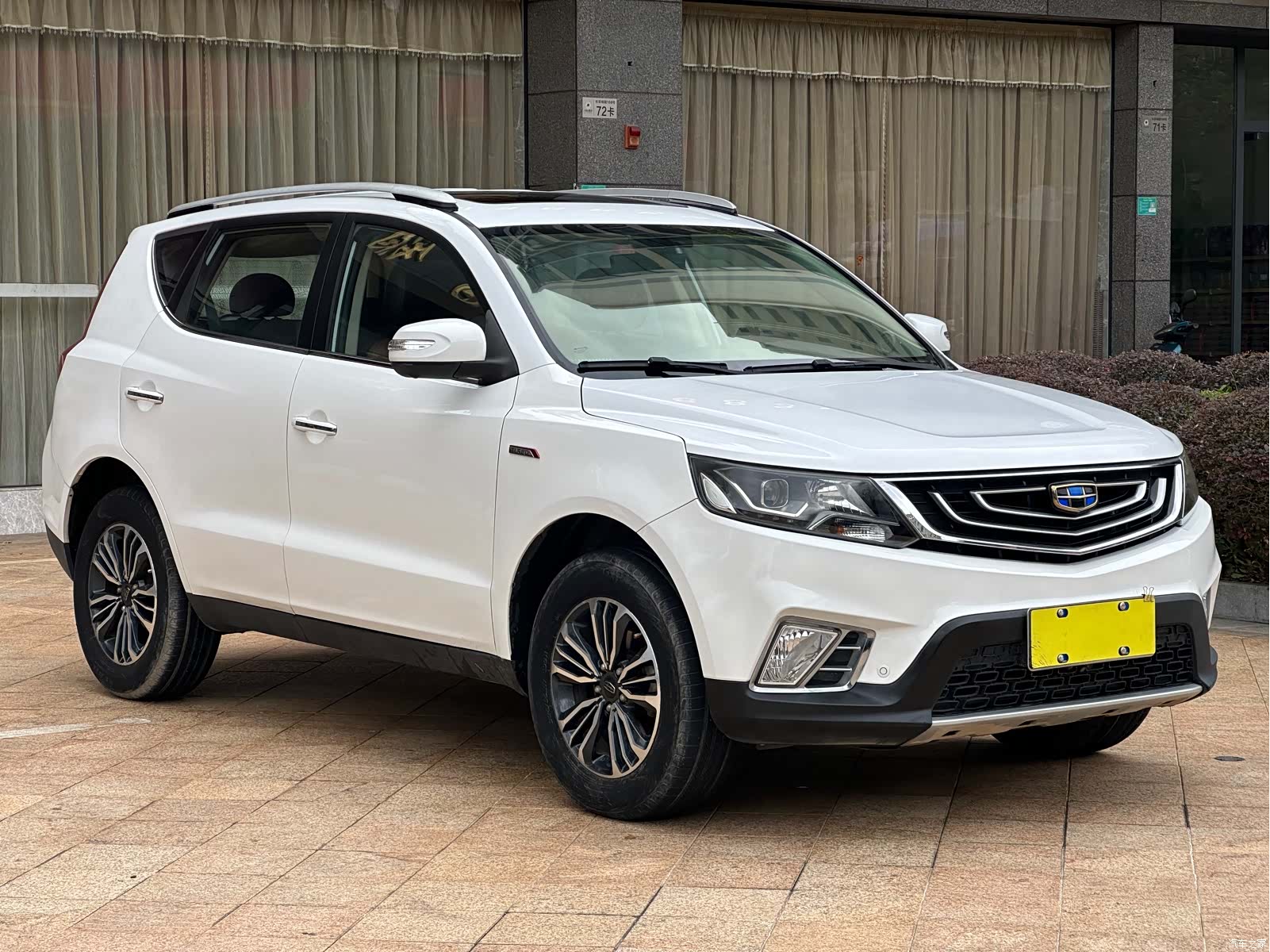 Geely X6, 2018 3