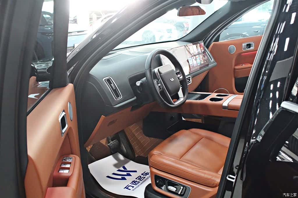 Li Auto L9, 2023 все фото