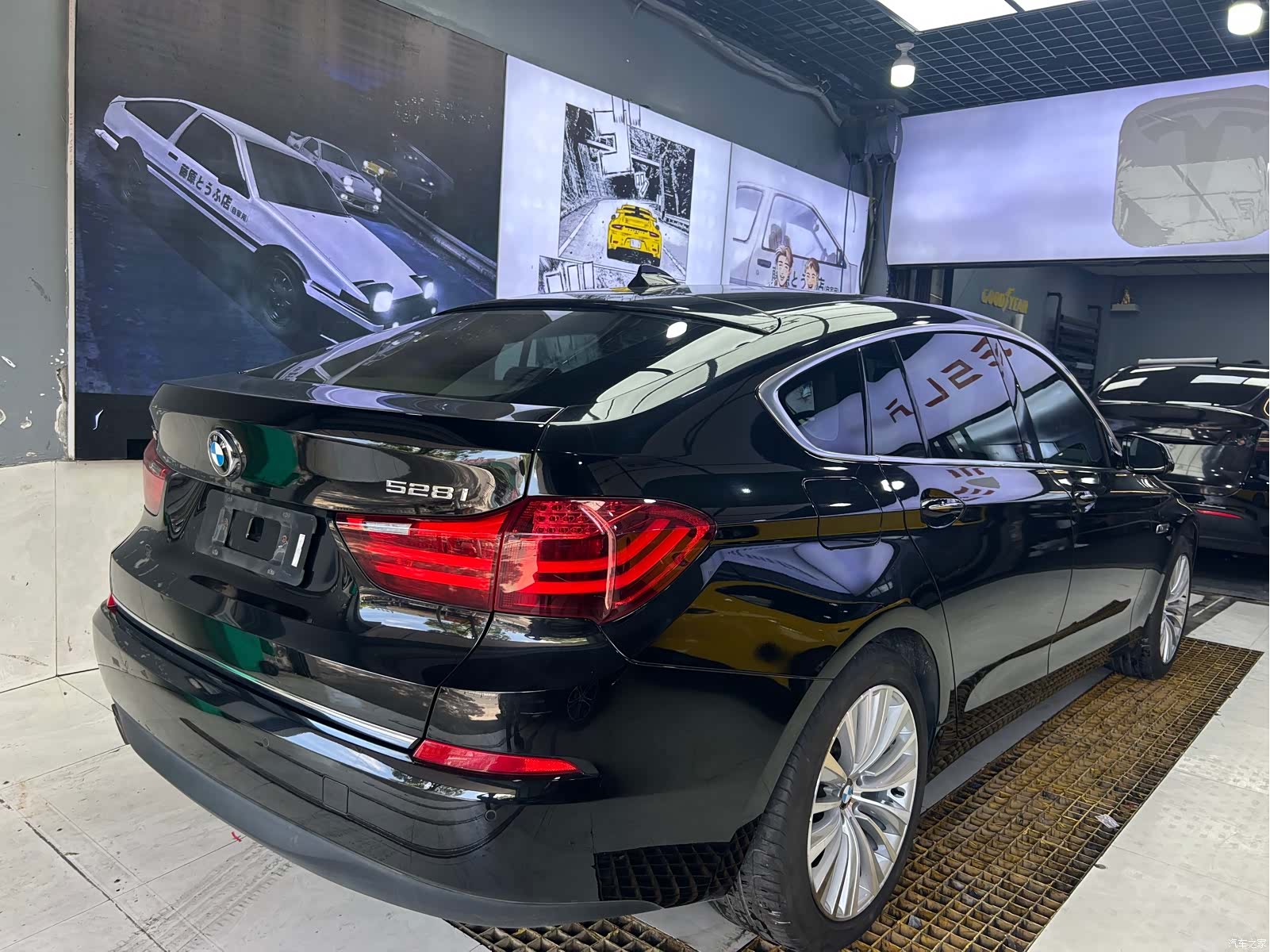 BMW 5 Series, 2016 все фото