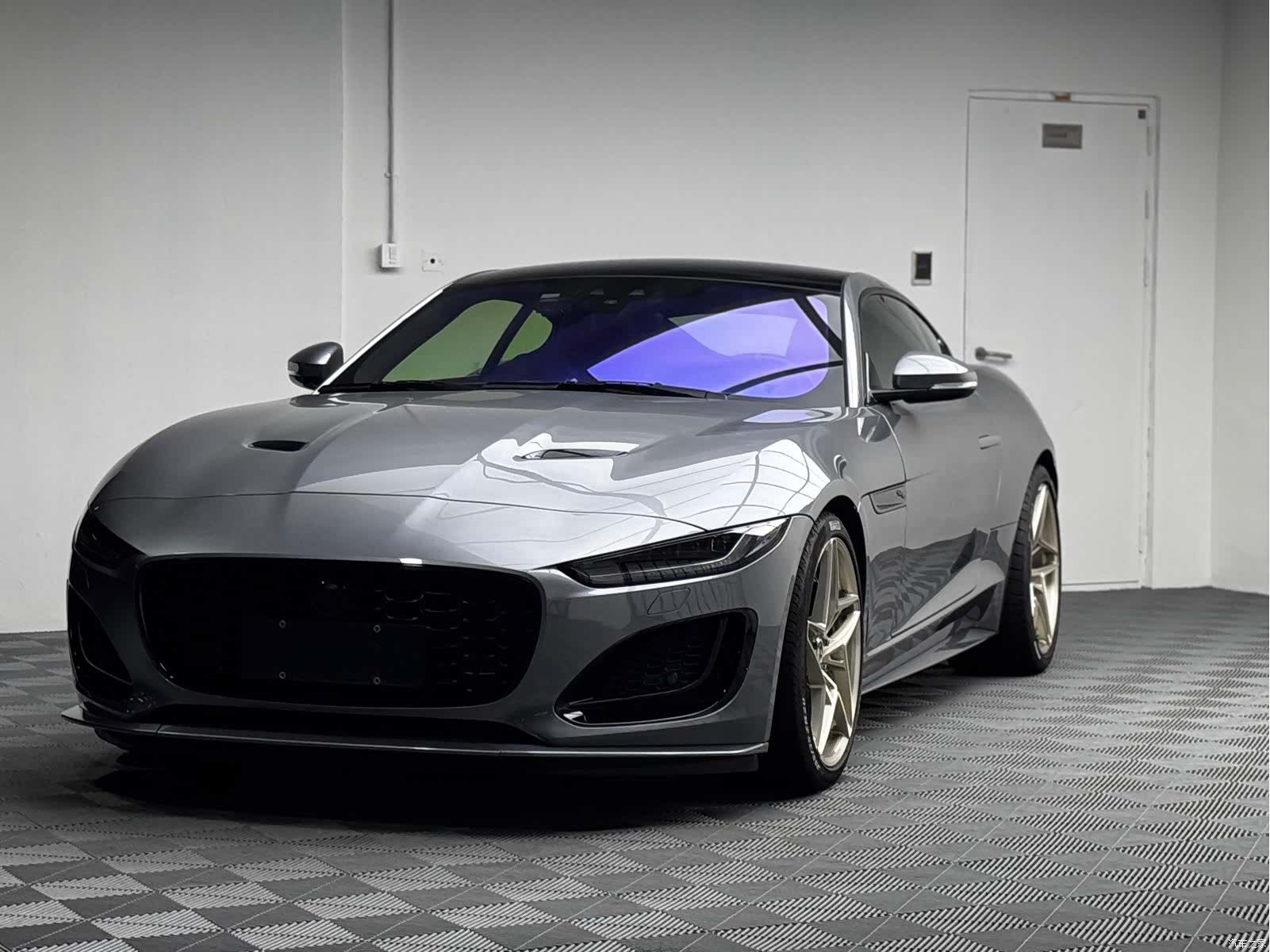 Jaguar F-TYPE