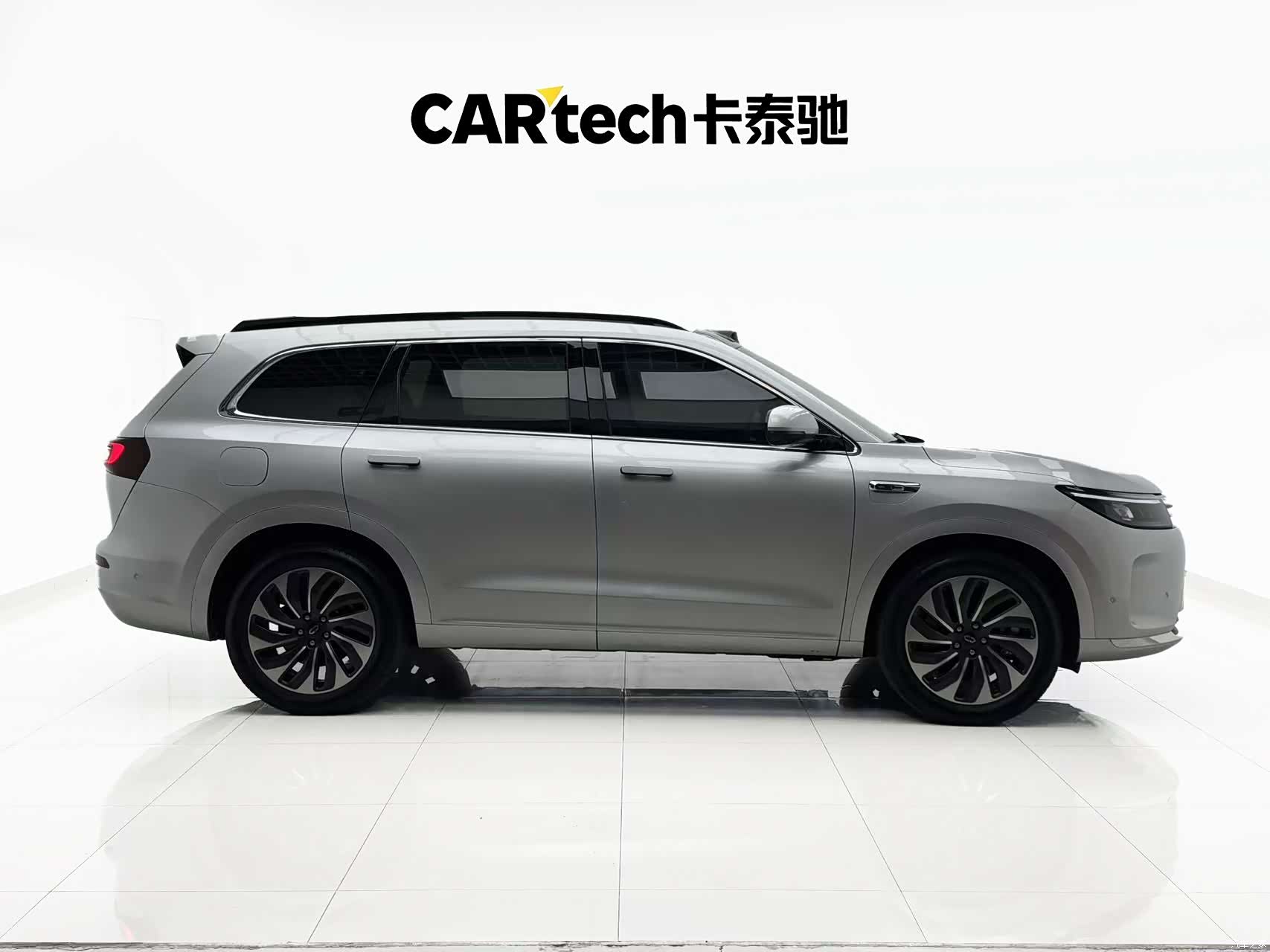 AITO M7, 2024 4