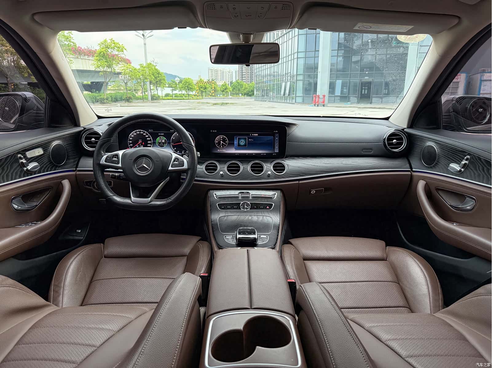 Mercedes-Benz E-Class, 2018 8