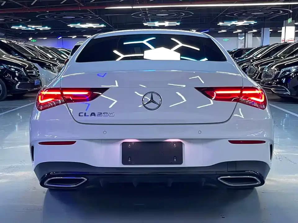 Mercedes-Benz CLA
