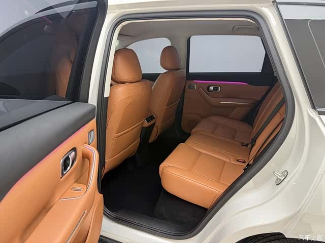 Leapmotor C10, 2024 12