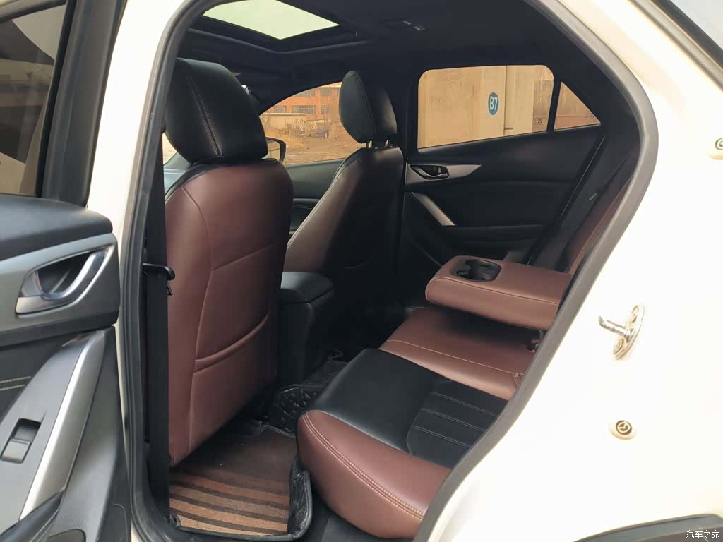 Mazda CX-4, 2016 14