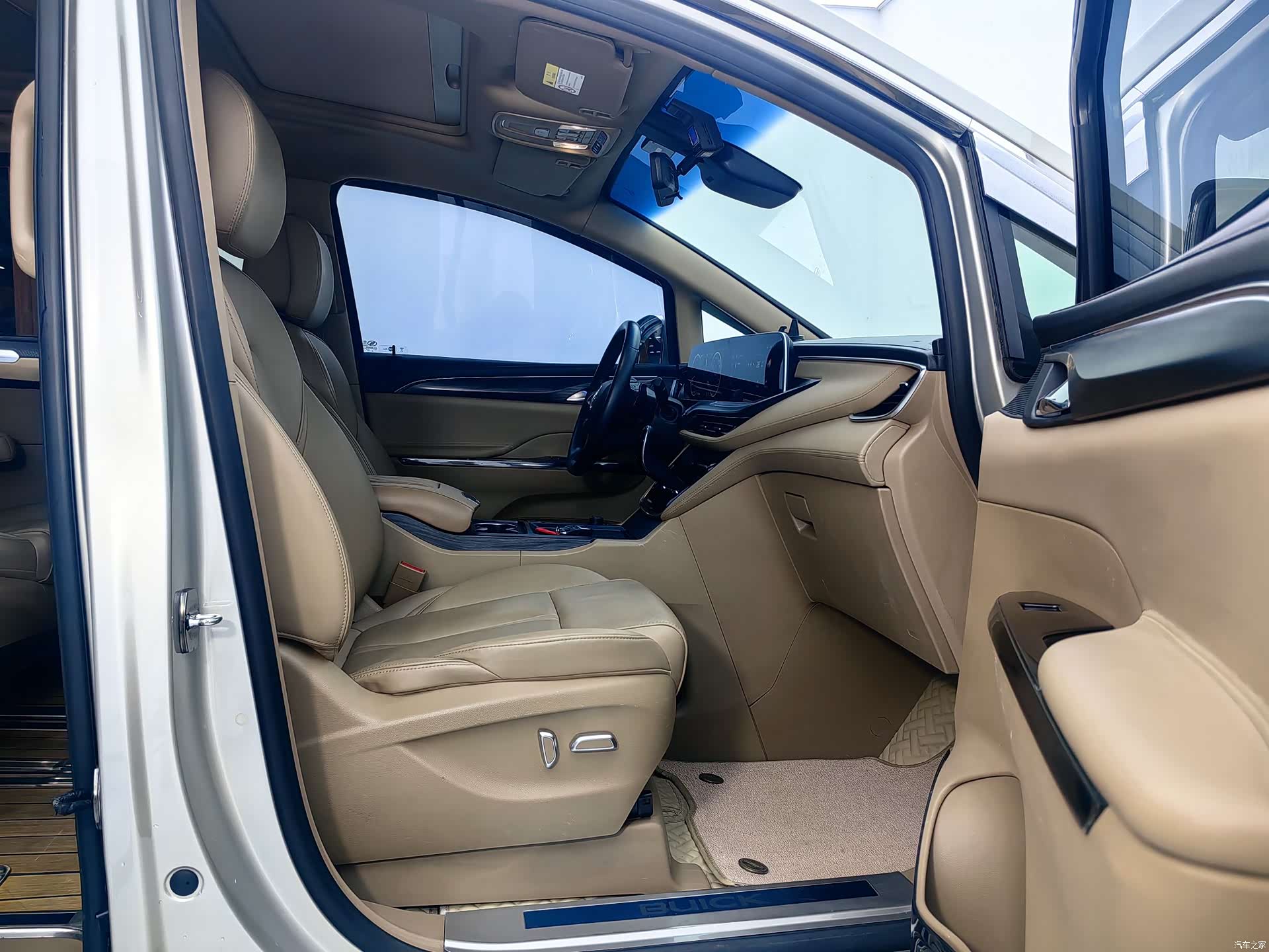 Buick GL8, 2021 15