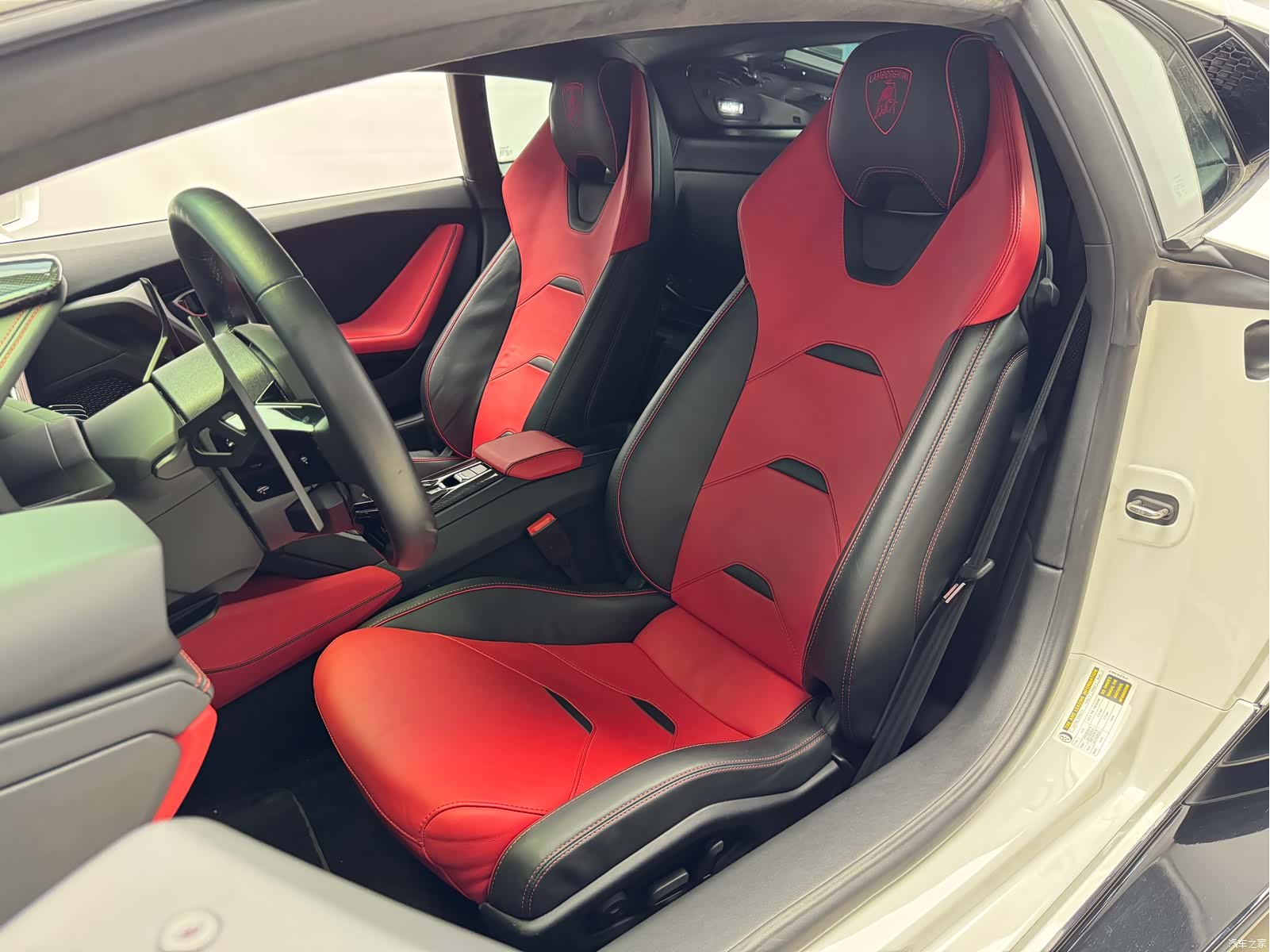 Lamborghini Huracán, 2022 9