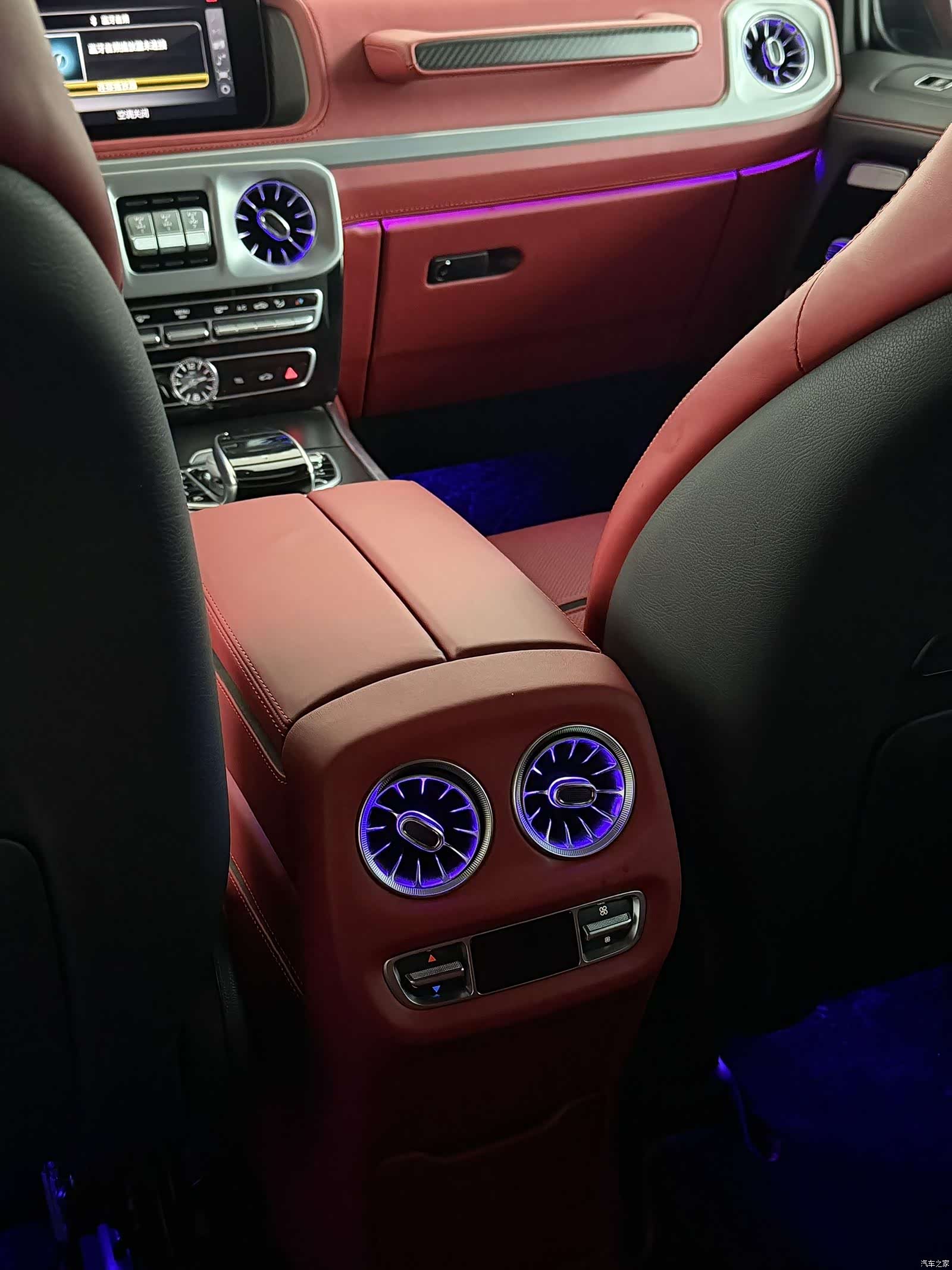Mercedes-Benz G-Class, 2020 8