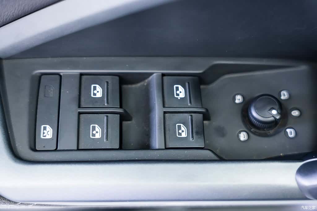 Audi Q3, 2022 20