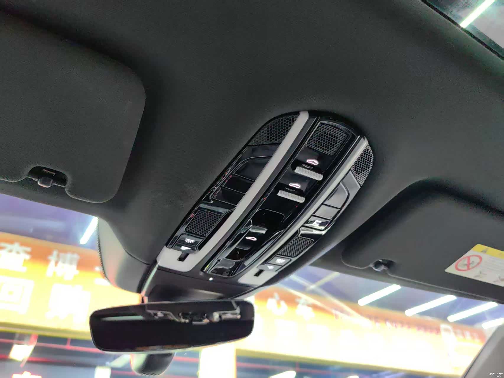 Porsche Panamera, 2018 10