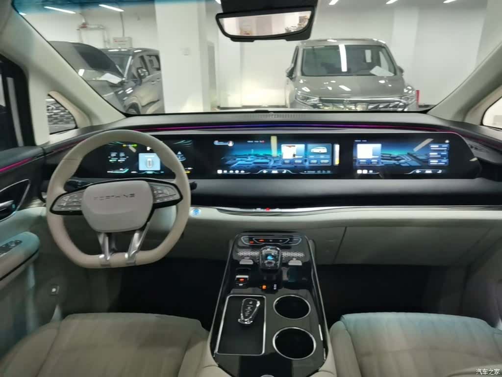 DongFeng V9, 2024 10