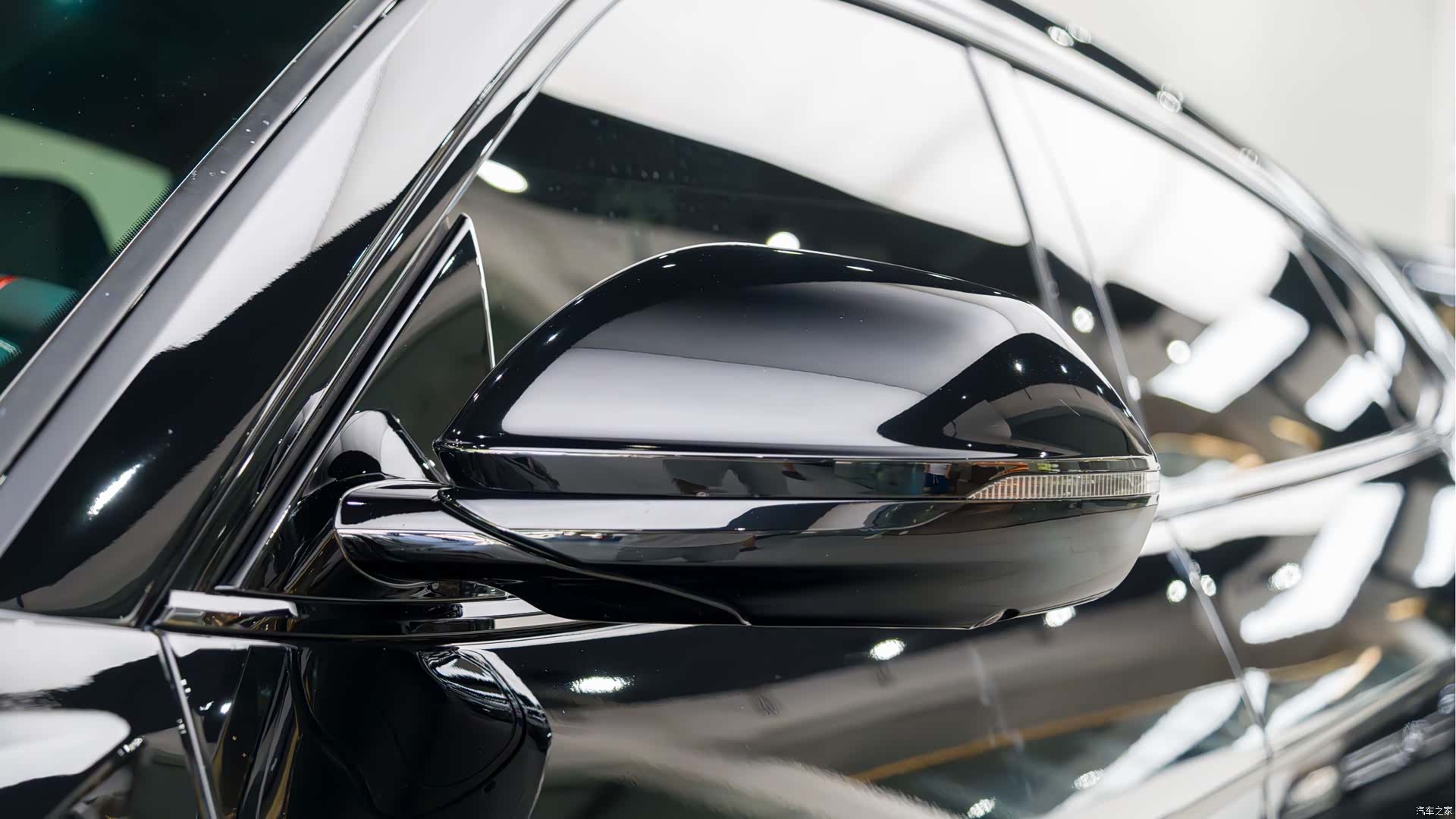 Lamborghini Urus, 2023 24