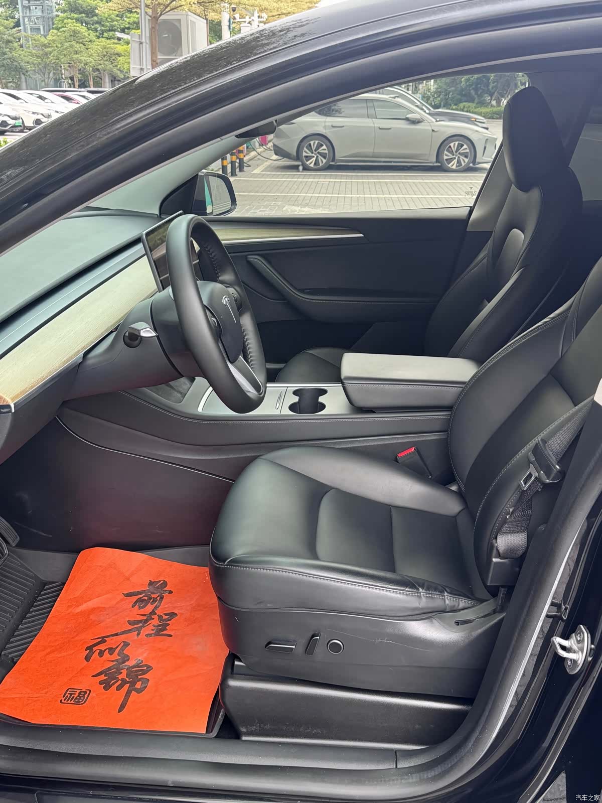 Tesla Model Y, 2022 11