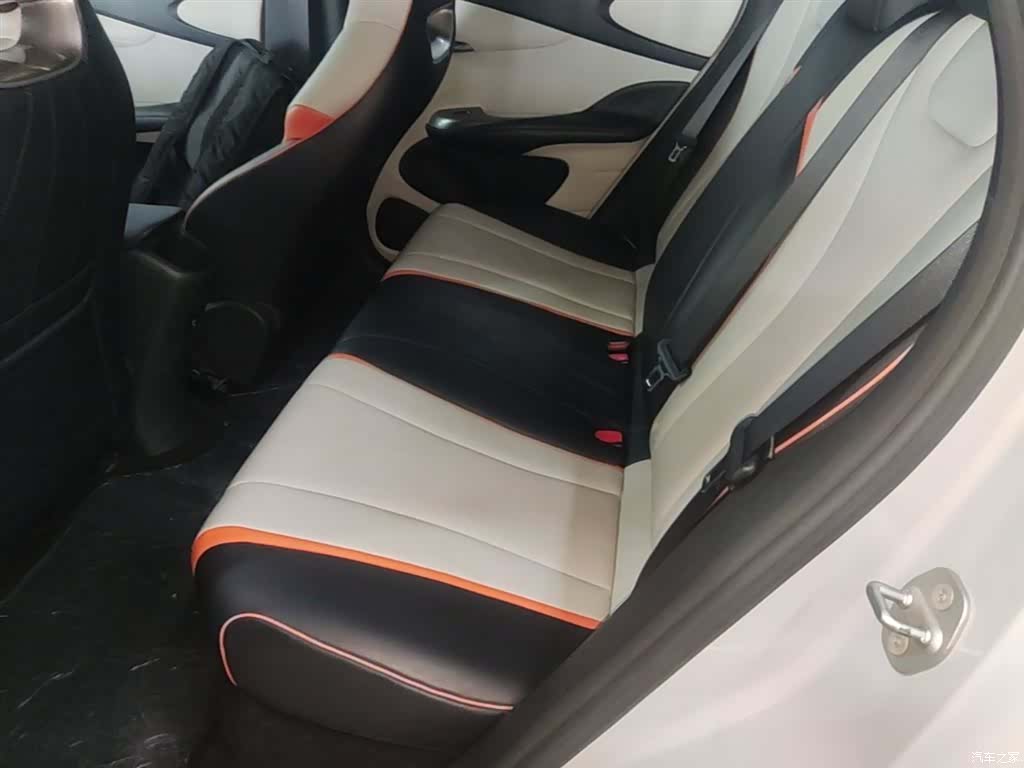 BYD Dolphin, 2021 17