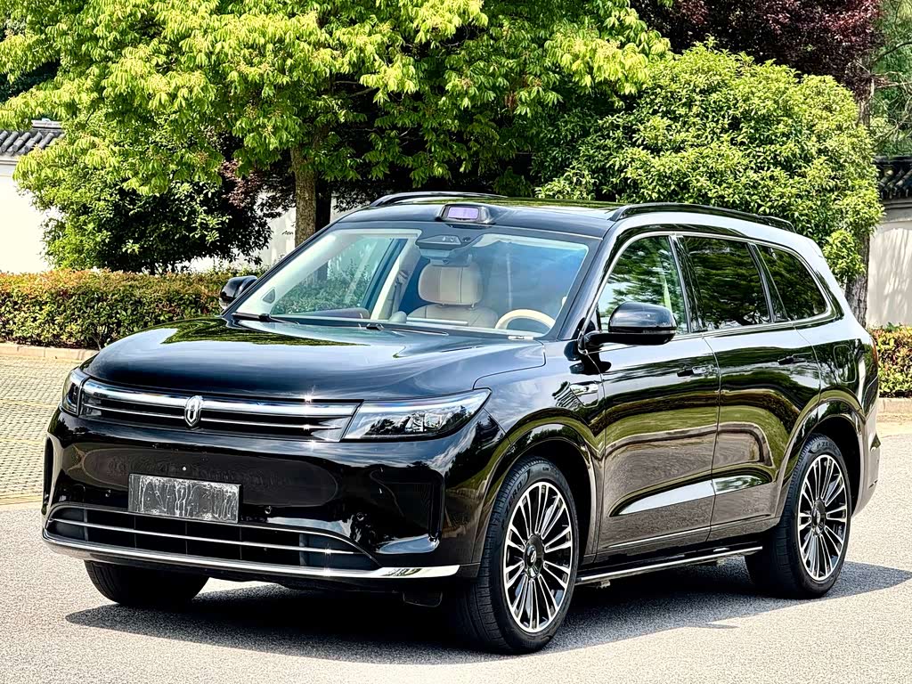 AITO M7