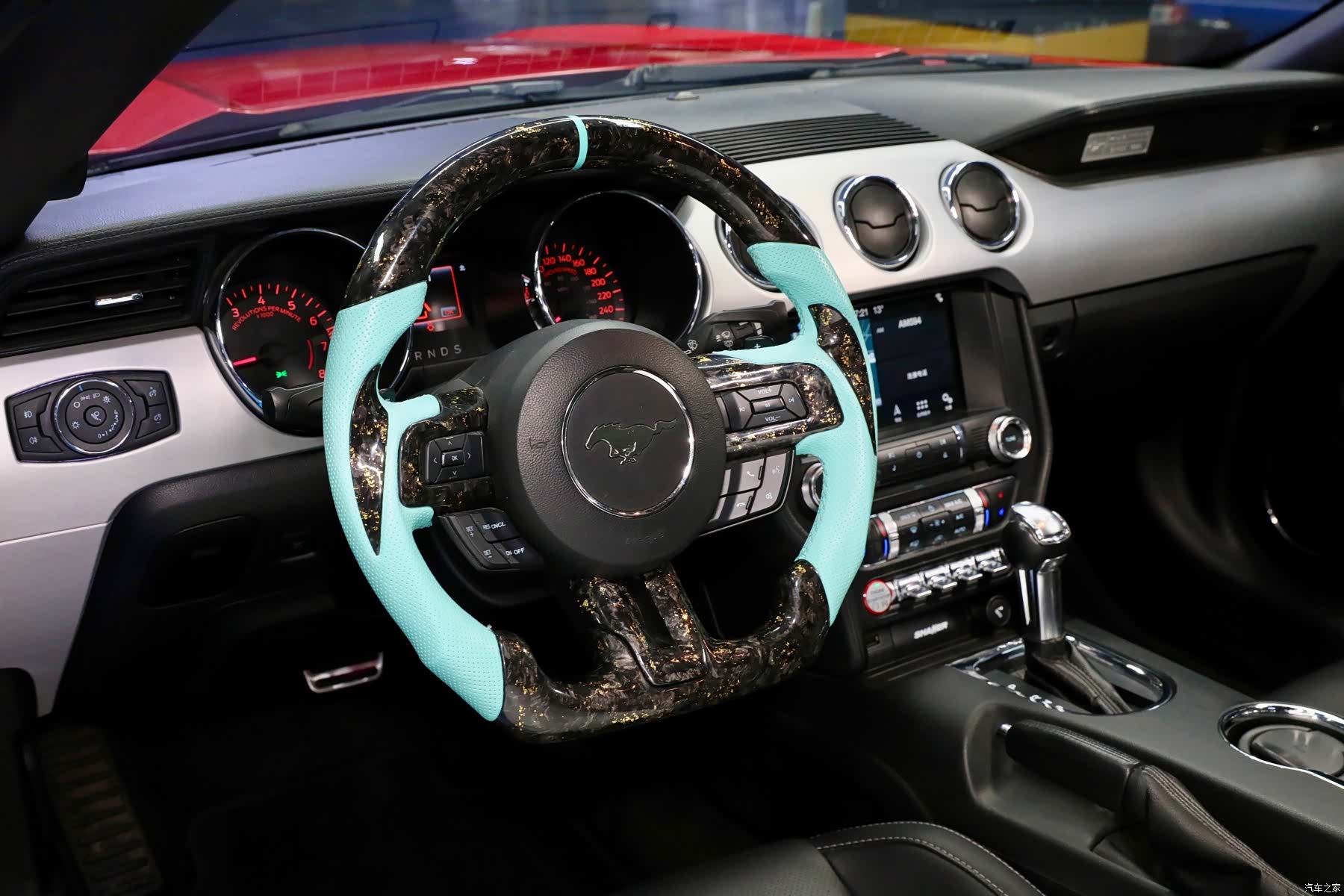 Ford Mustang, 2017 10