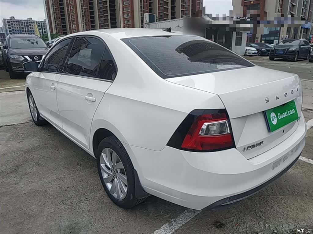 Skoda Rapid, 2019 все фото