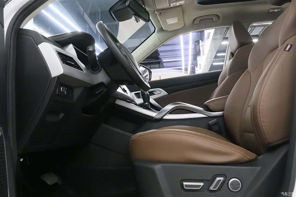 Geely Boyue, 2018 15