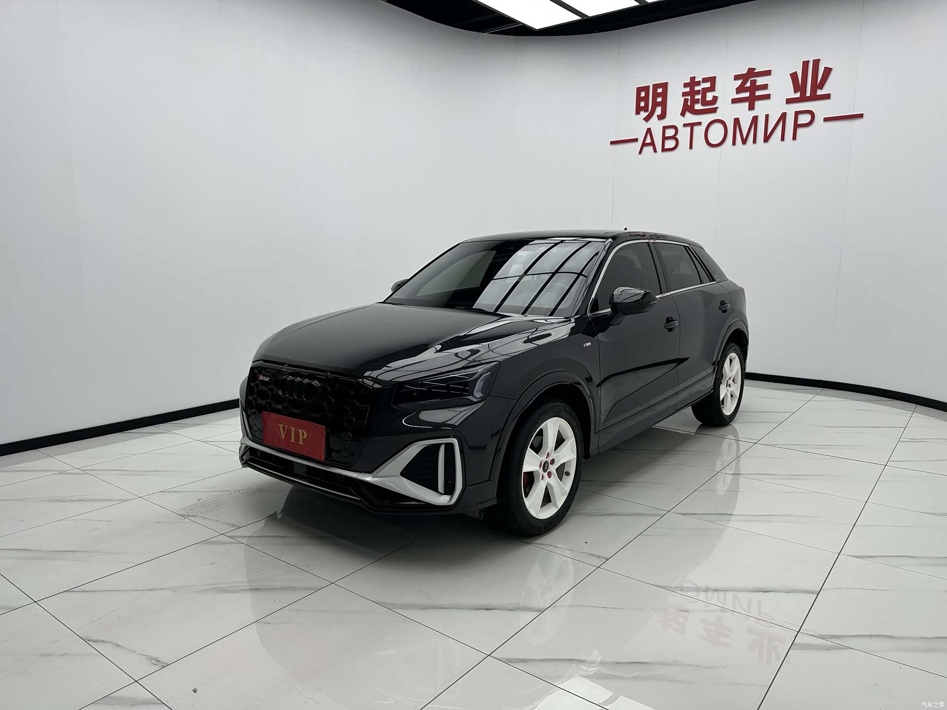 Audi Q2L, 2022 4