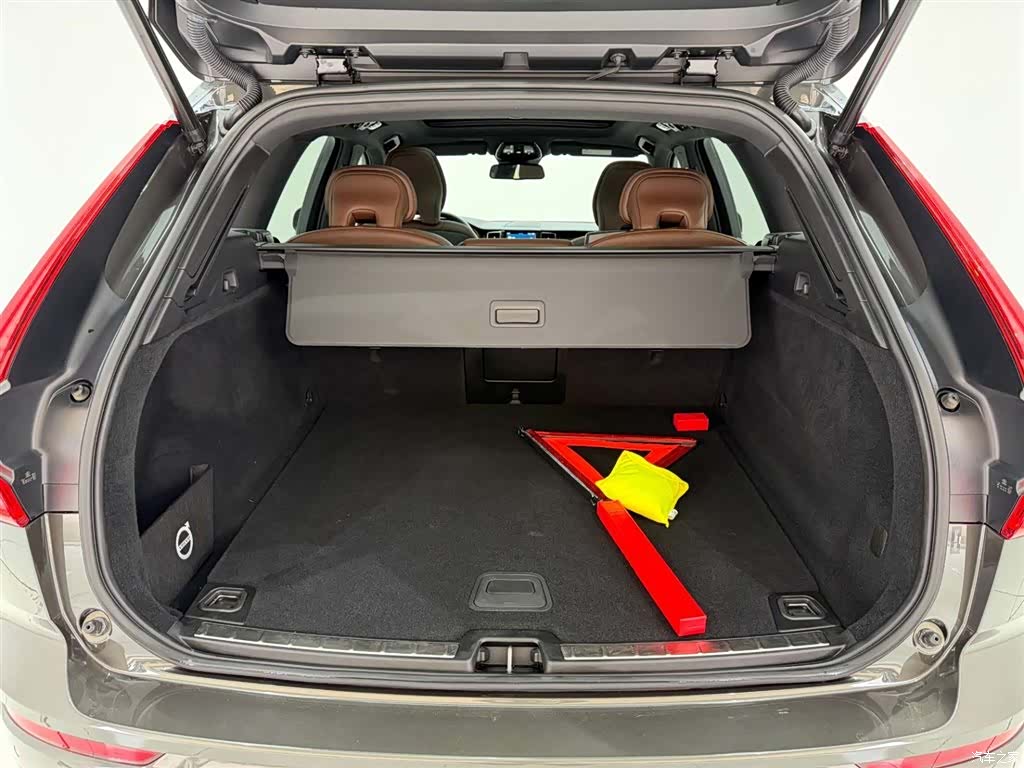 Volvo XC60, 2022 14