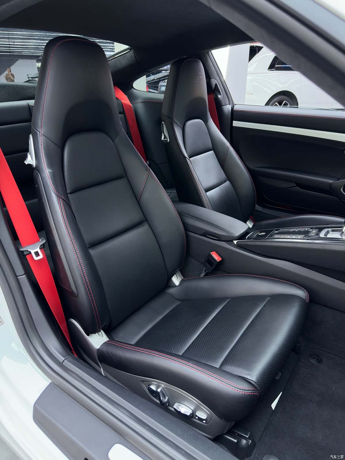 Porsche 911, 2018 11