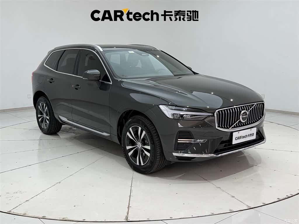 Volvo XC60, 2022 4