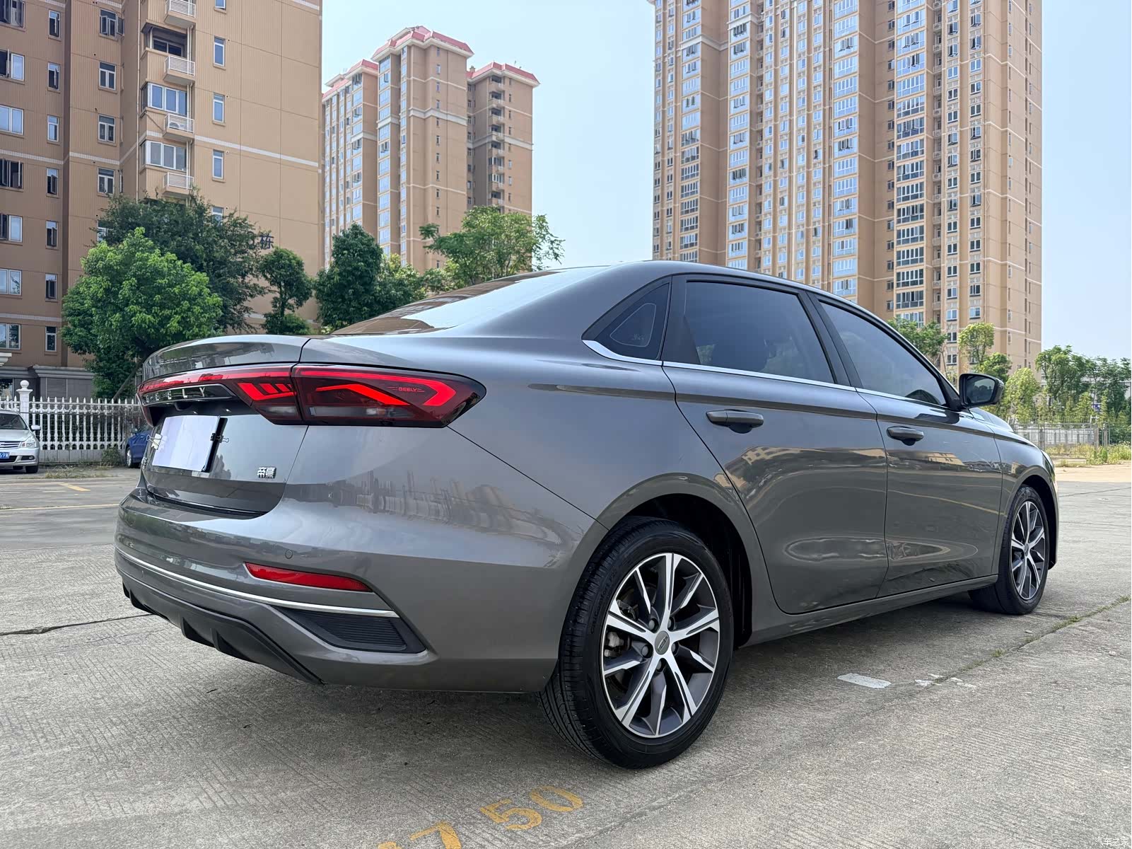 Geely Emgrand, 2021 6