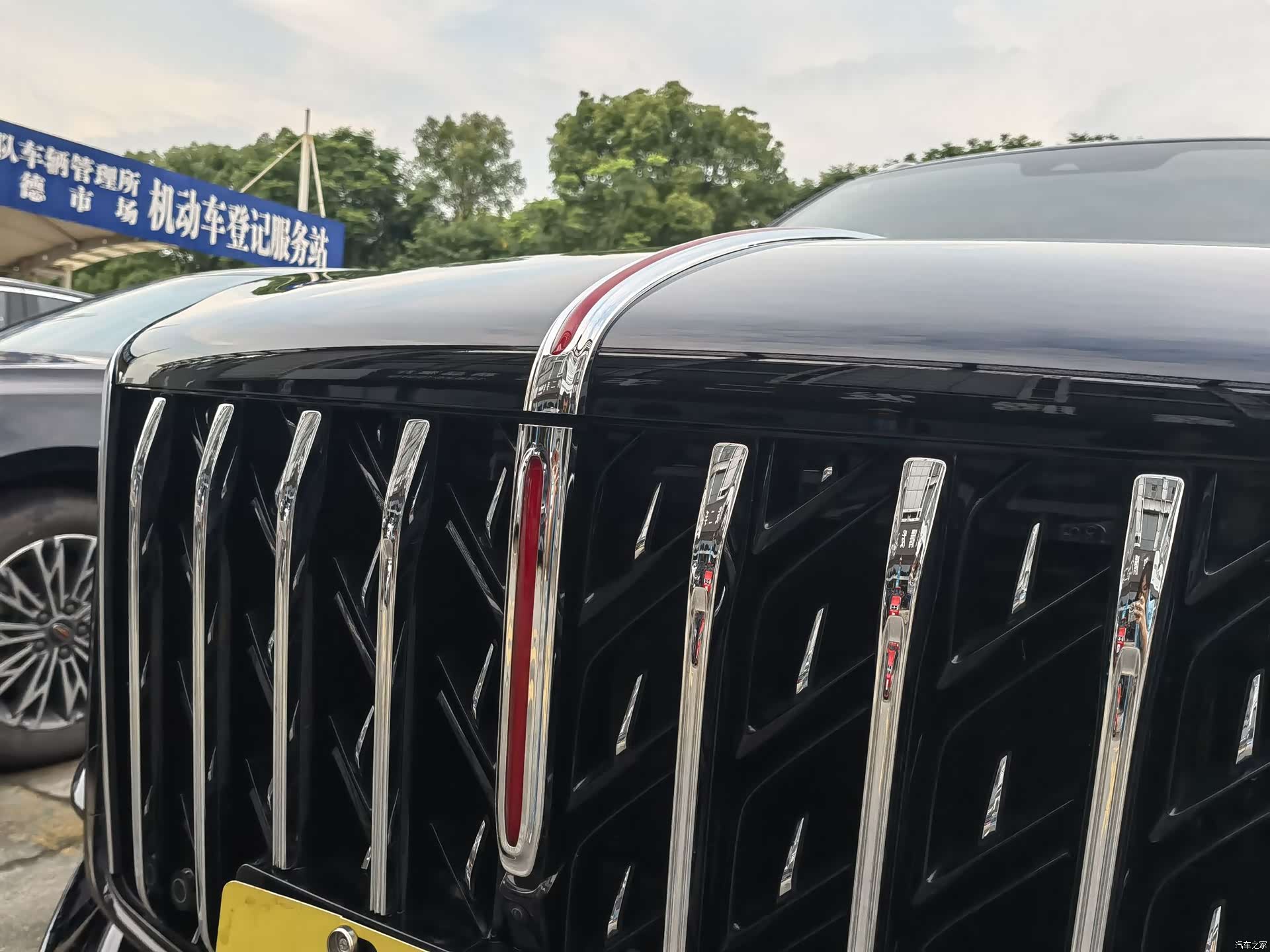 Hongqi HS5, 2025 4