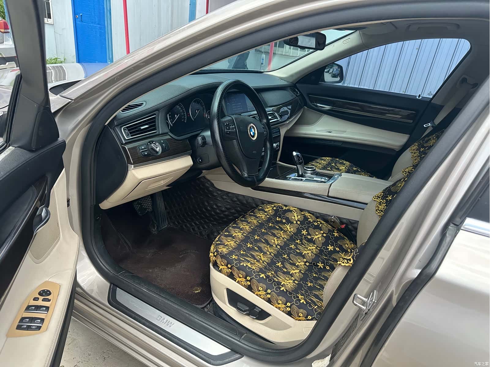BMW 7 Series, 2012 6