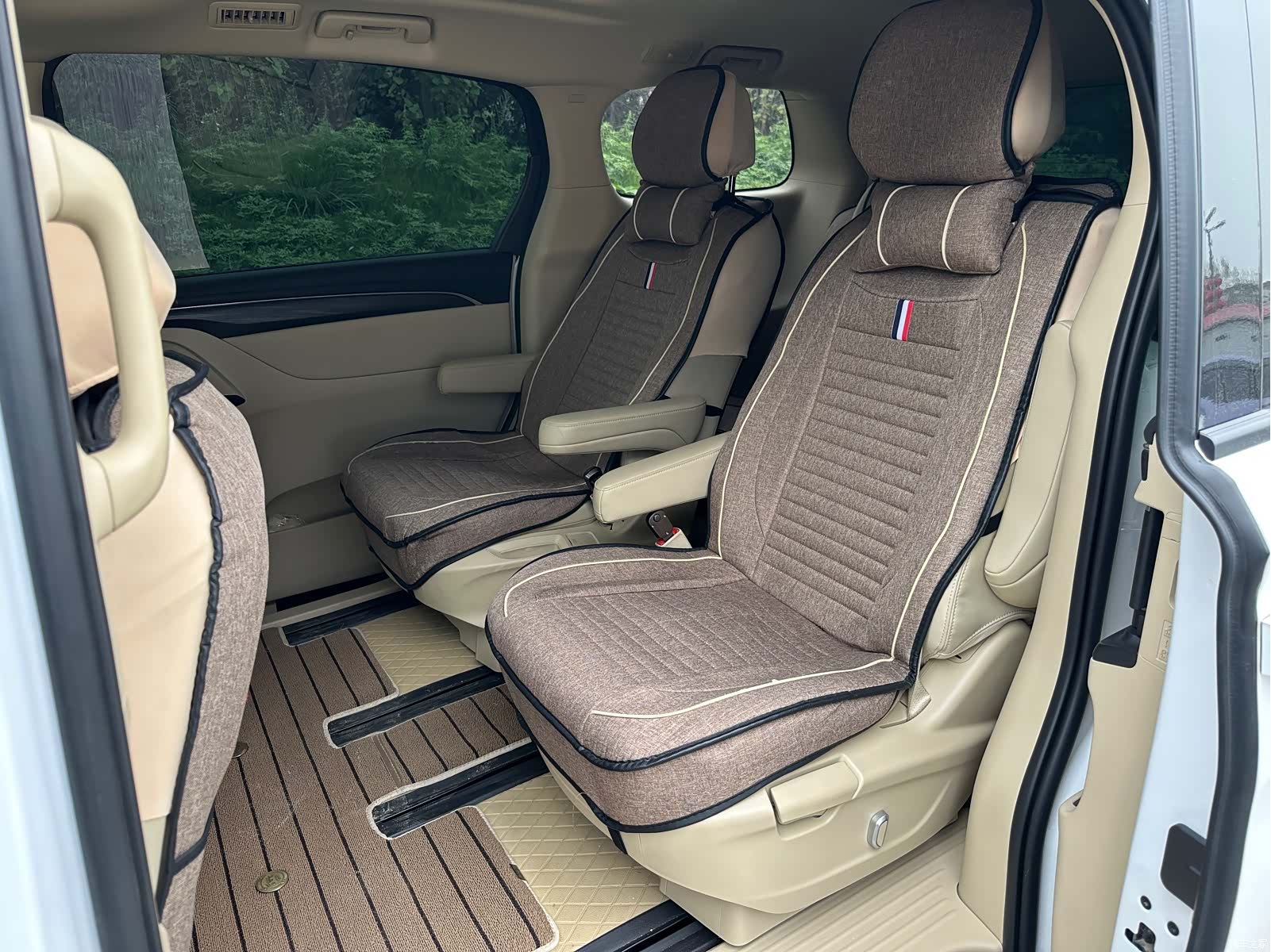 Buick GL8, 2023 30