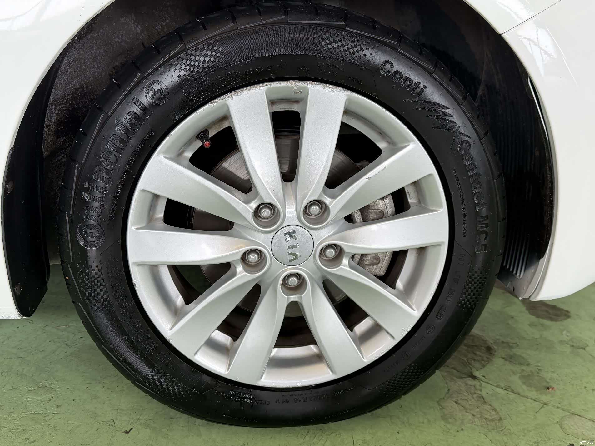 Kia K3, 2015 11