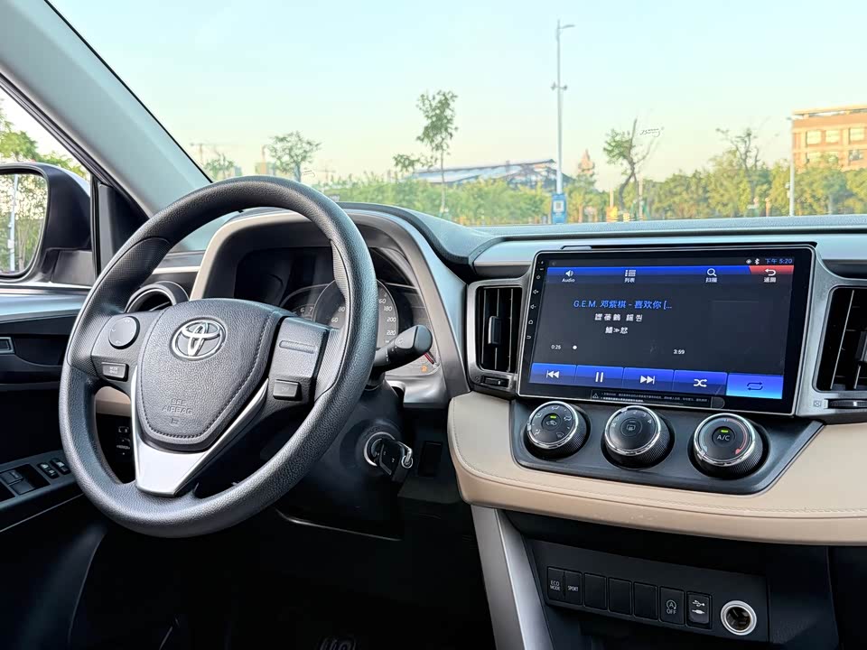 Toyota RAV4 Rongfang