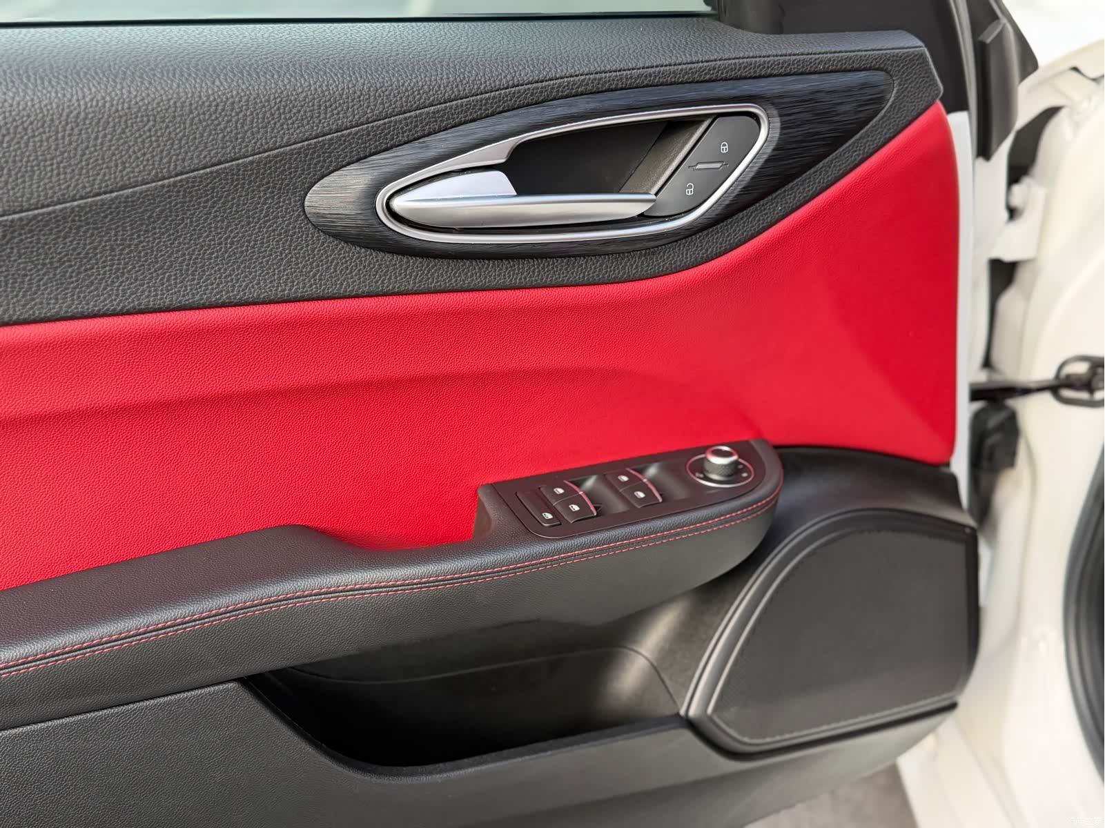 Alfa Romeo Giulia, 2020 10