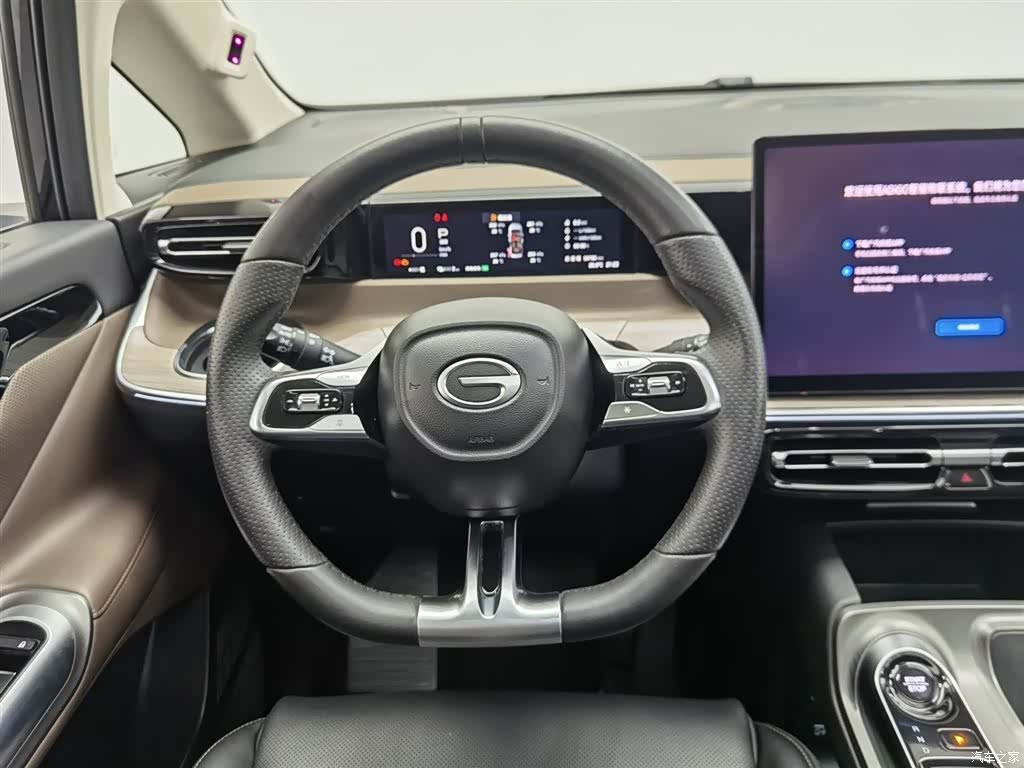 Trumpchi E8, 2024 11