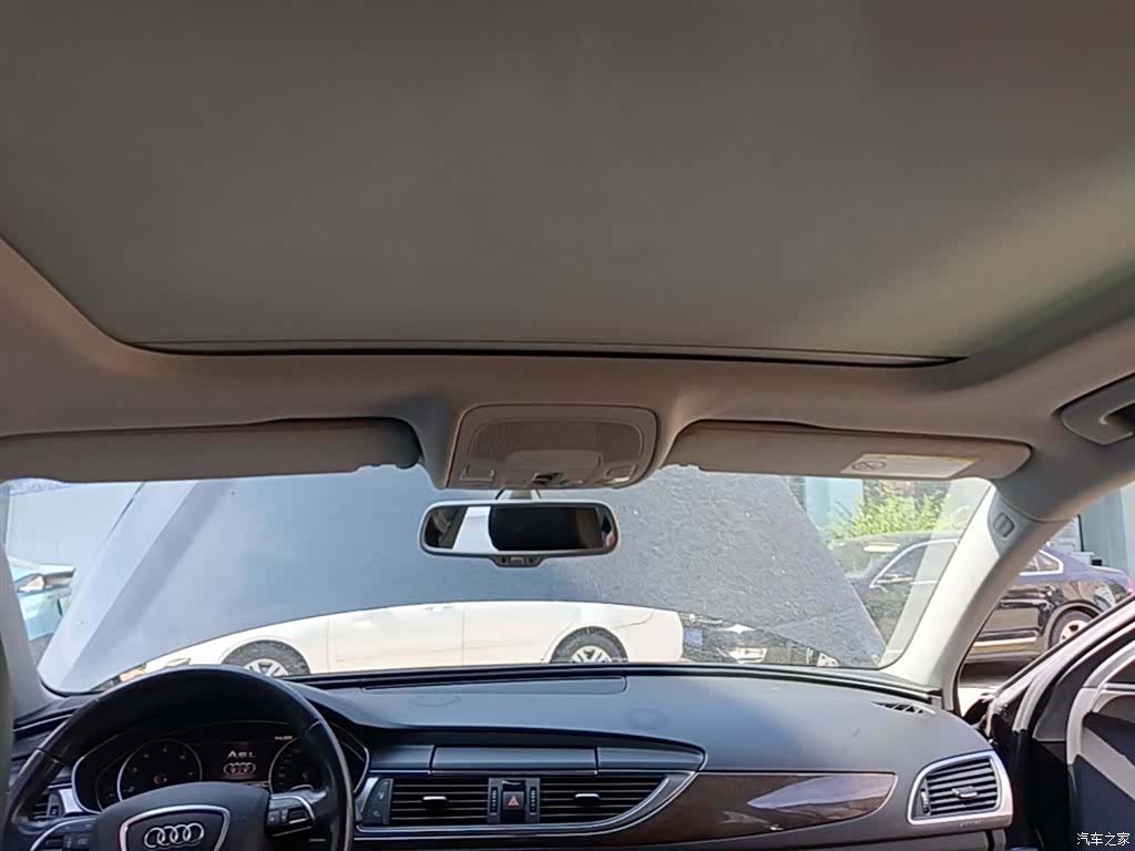 Audi A6L, 2014 18