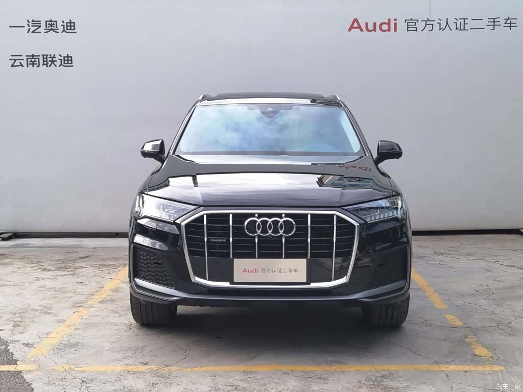 Audi Q7, 2023 3