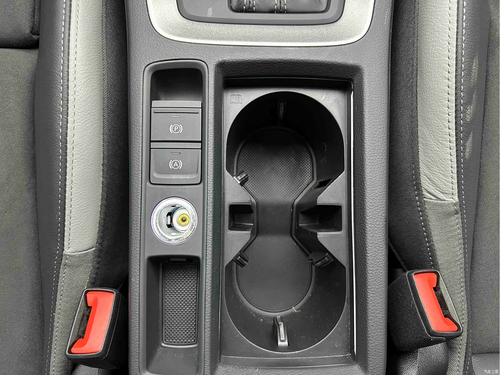 Audi Q3, 2023 17