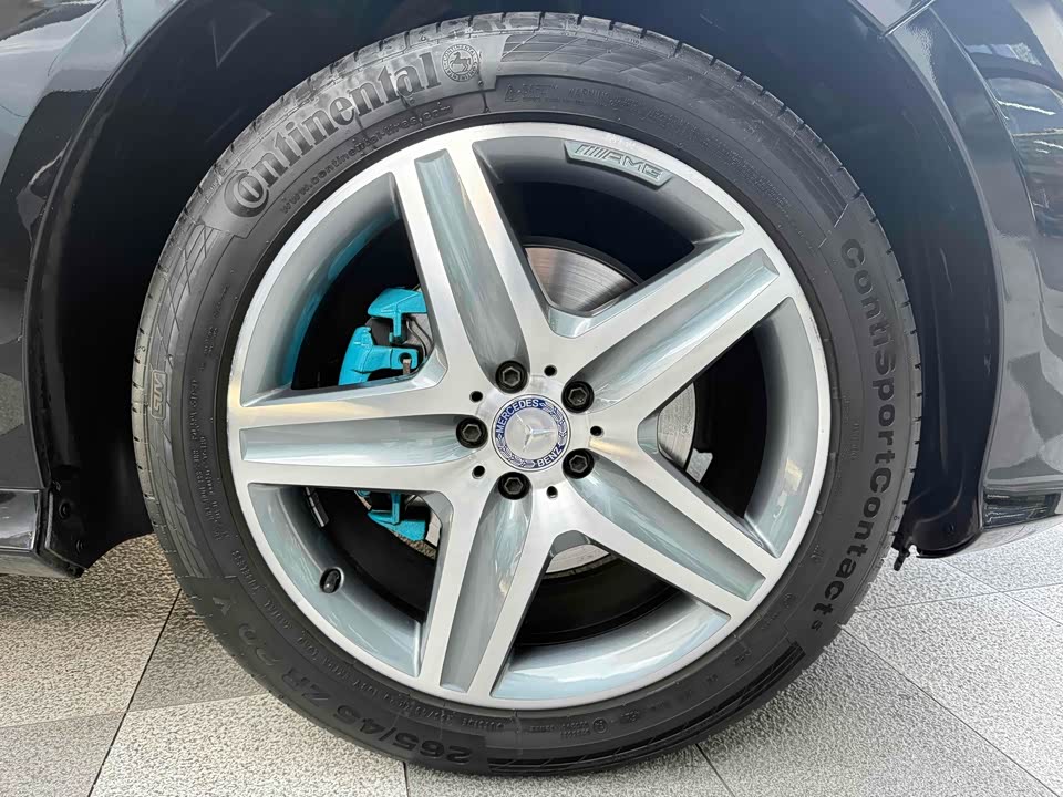 Mercedes-Benz R-class