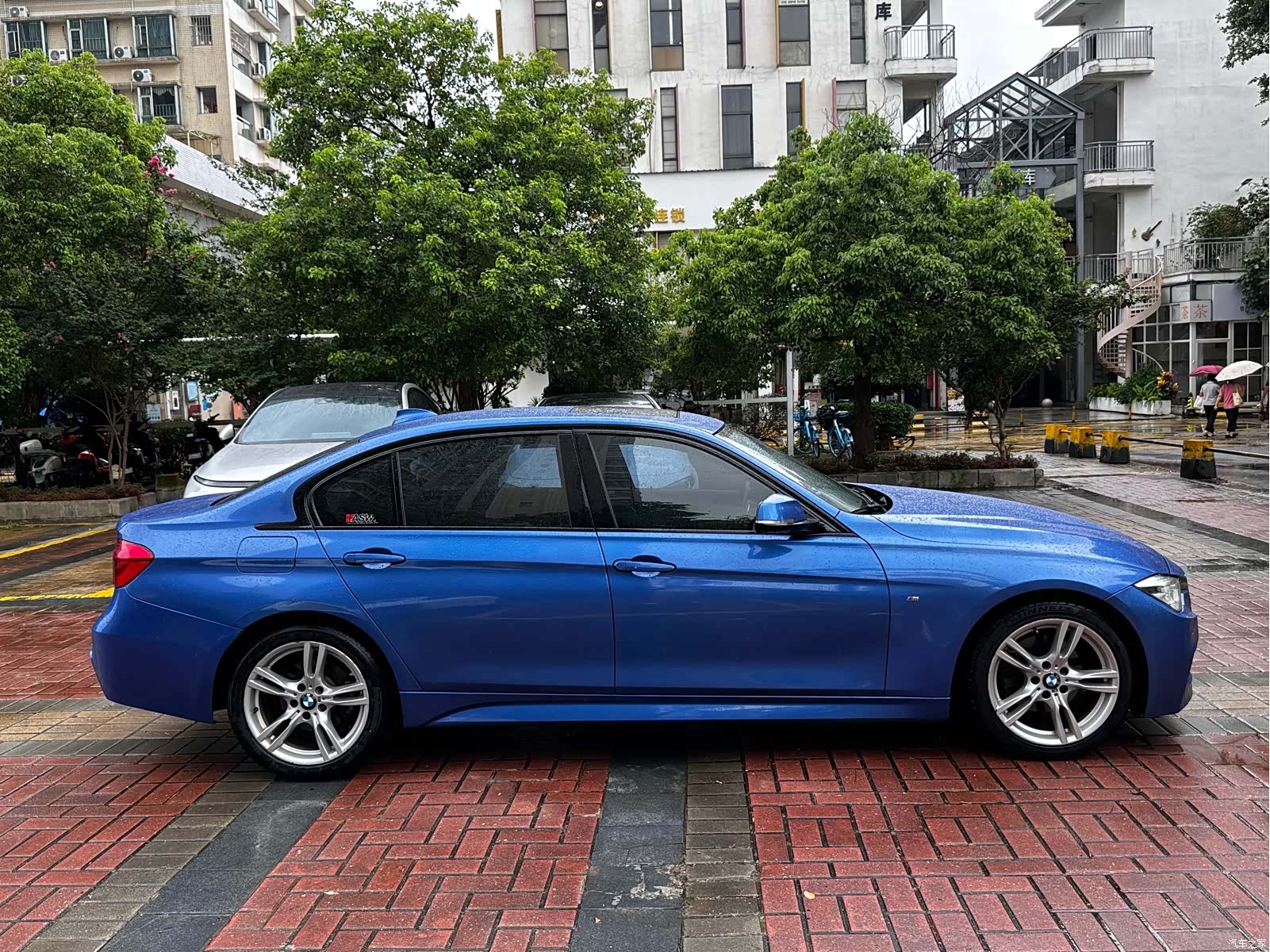 BMW 3 Series, 2017 8