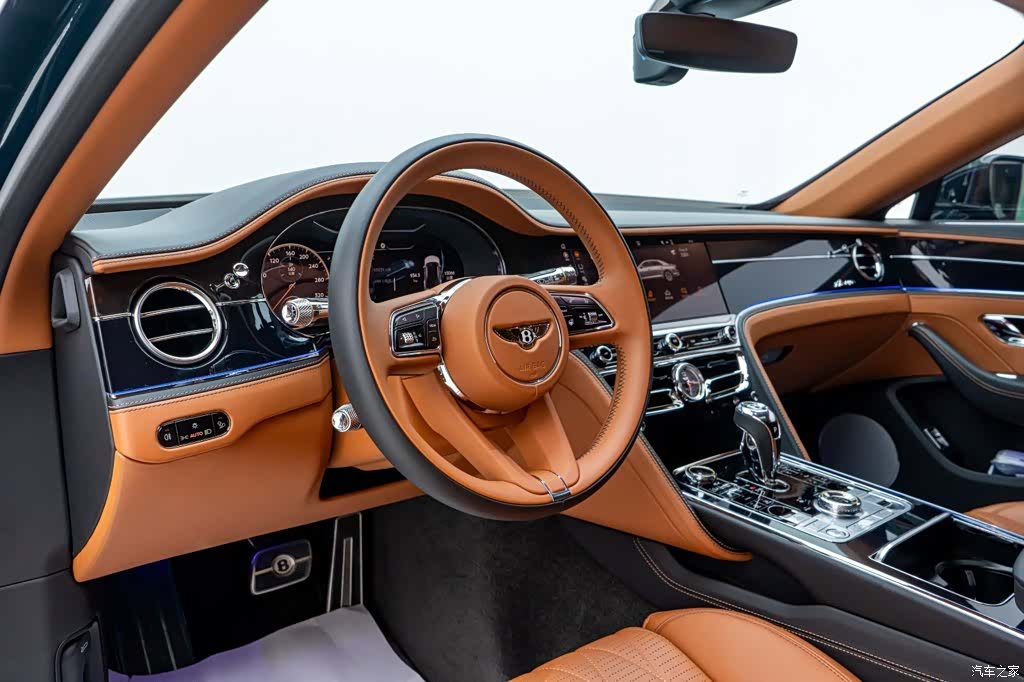 Bentley Flying Spur, 2023 22