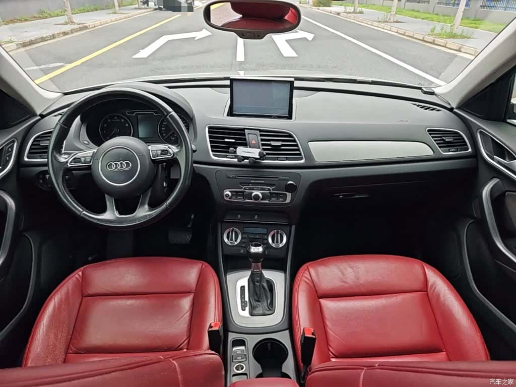 Audi Q3, 2015 10