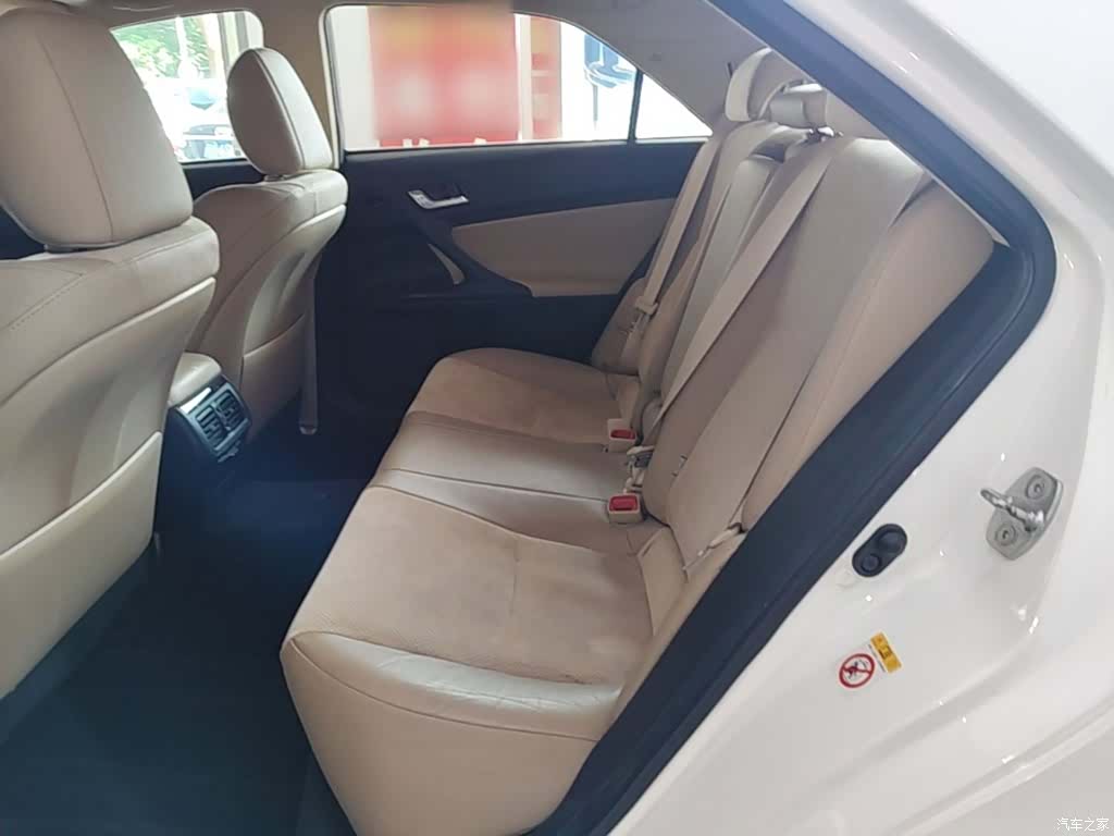 Toyota 2.5V, 2016 17