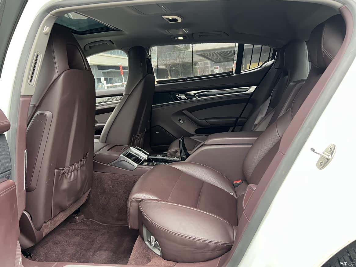 Porsche Panamera, 2015 12