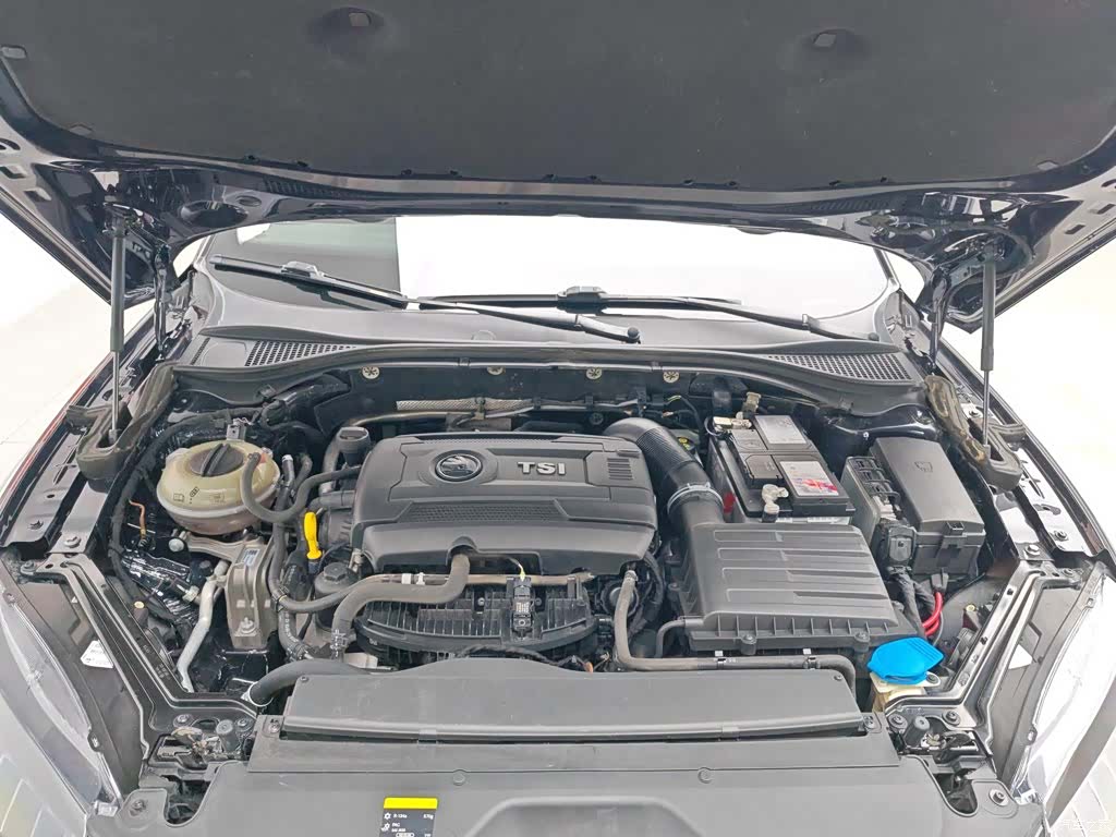 Skoda Superb, 2018 6