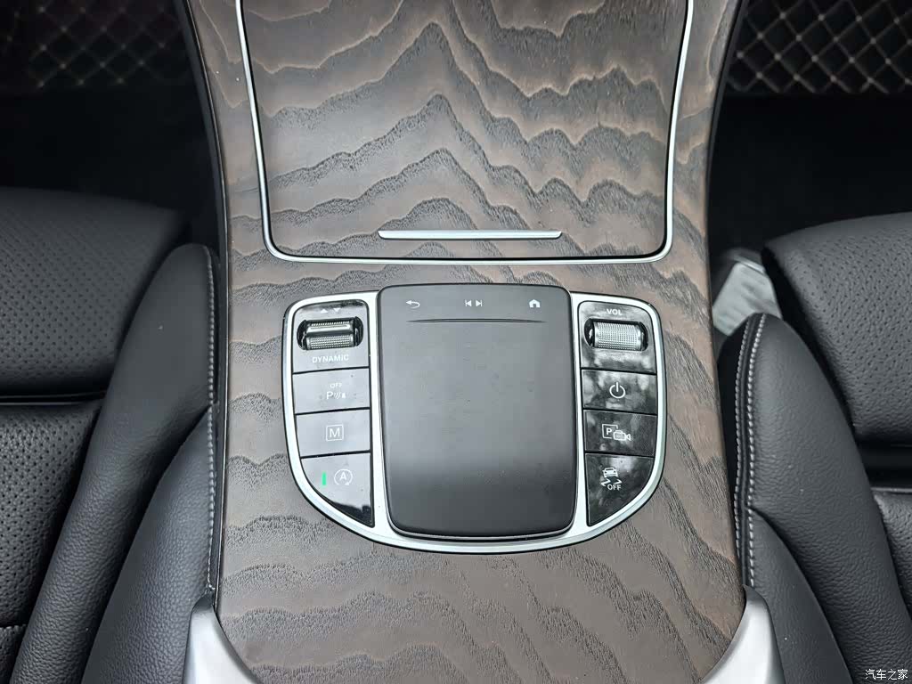 Mercedes-Benz GLC, 2021 13