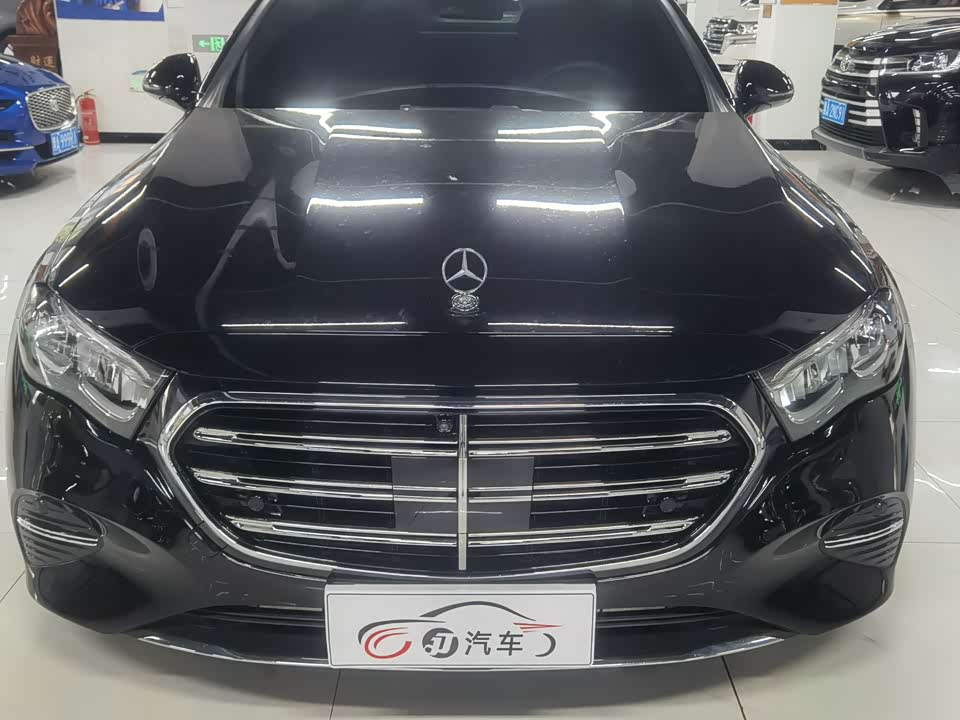 Mercedes-Benz E-class Mercedes-Benz E-class