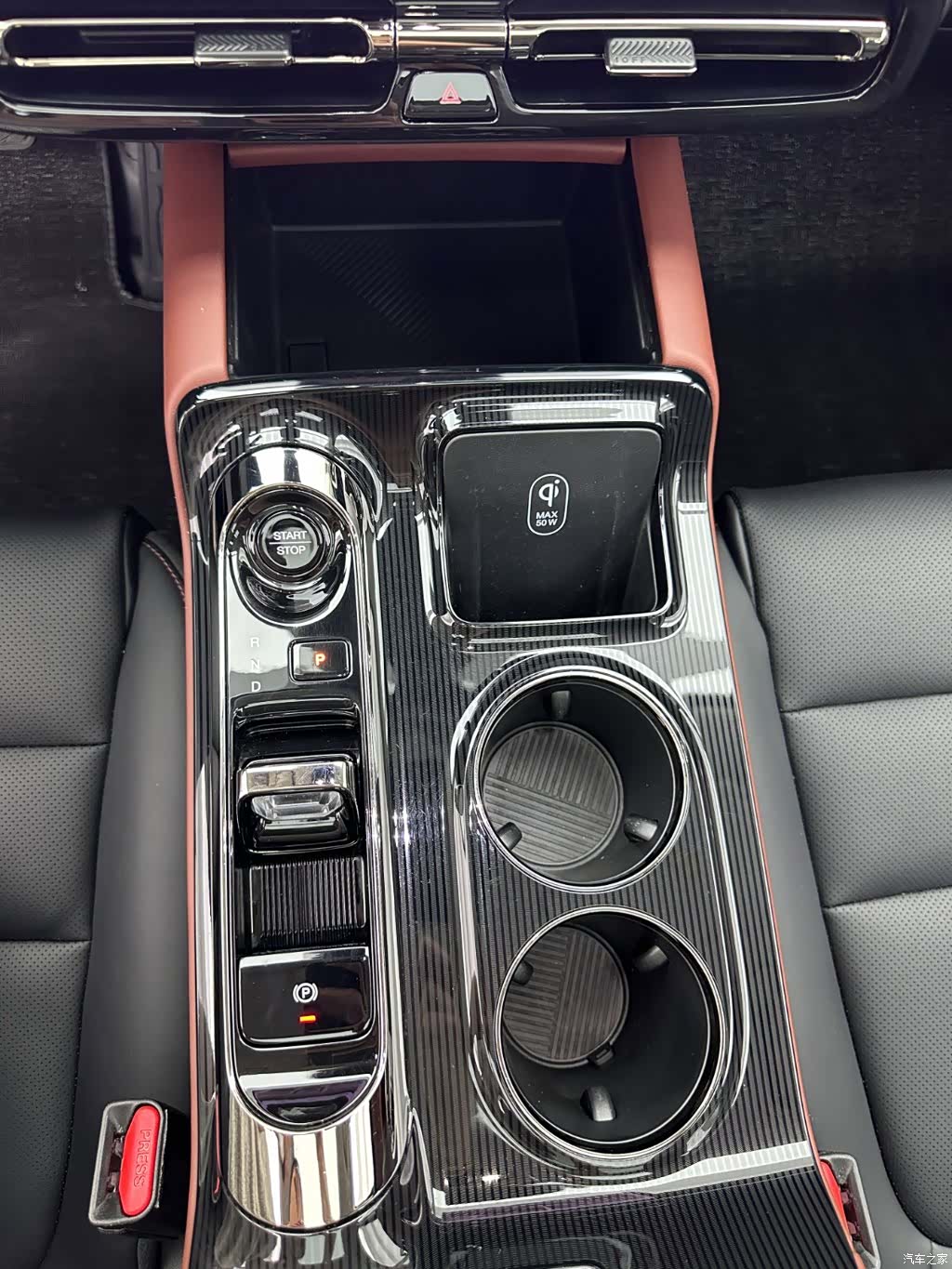 Trumpchi E8, 2026 14